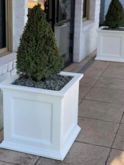 Fairfield Self-Watering Square Planter, 20” X 20” 13 Fairfield Self-Watering Square Planter, 20” X 20” -Outdoor Garden Supply Store 39 618 213V tif