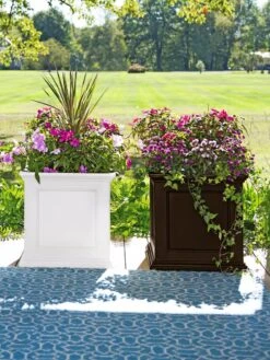 Fairfield Self-Watering Square Planter, 20” X 20” 12 Fairfield Self-Watering Square Planter, 20” X 20” -Outdoor Garden Supply Store 39618 3022 001E tif