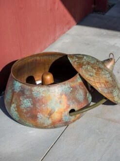 Acorn Hose Pot -Outdoor Garden Supply Store 3 4 crop 8613361 0051