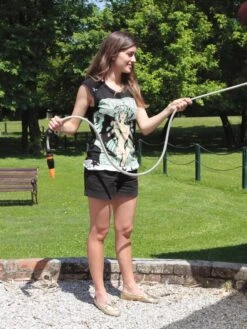 G.F. Italia Wall Mounted 100' Hose And Automatic Reel -Outdoor Garden Supply Store 8598485 01V tif