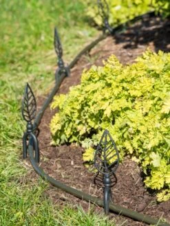 Leaf Hose Guide, Set Of 4 5 Leaf Hose Guide, Set Of 4 -Outdoor Garden Supply Store 8600240 403 tif