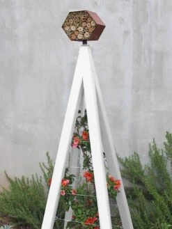 Bee Bungalow + Akoris Garden Tuteur Jr. 12 Bee Bungalow + Akoris Garden Tuteur Jr. -Outdoor Garden Supply Store 8600532 03v bee bungalow akoris garden tuteur cloud white